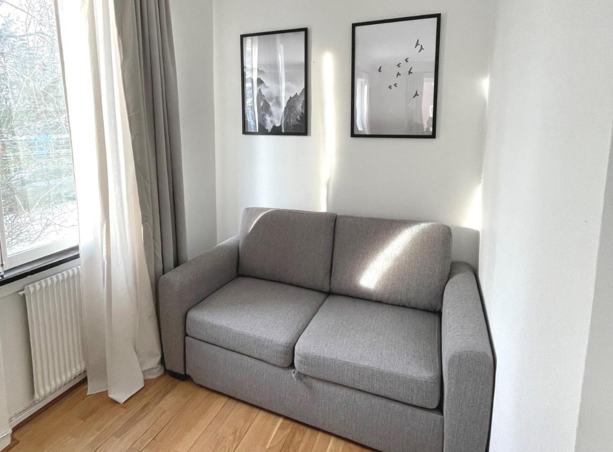 Trivsamma Lagenheter Med Fri Parkering Leilighet Stockholm Eksteriør bilde